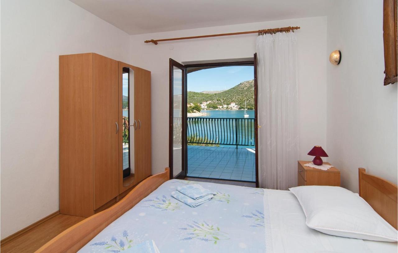 2 Bedroom Cozy Apartment In Marina Exterior photo